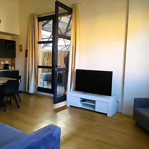 nuovo-loft-terrazzo-ieo-humanitas-bocconi-navigli.italymilanhotels.net/