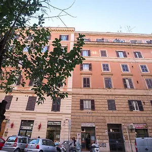 suite-house-vaticano.it-romehotels.com/
